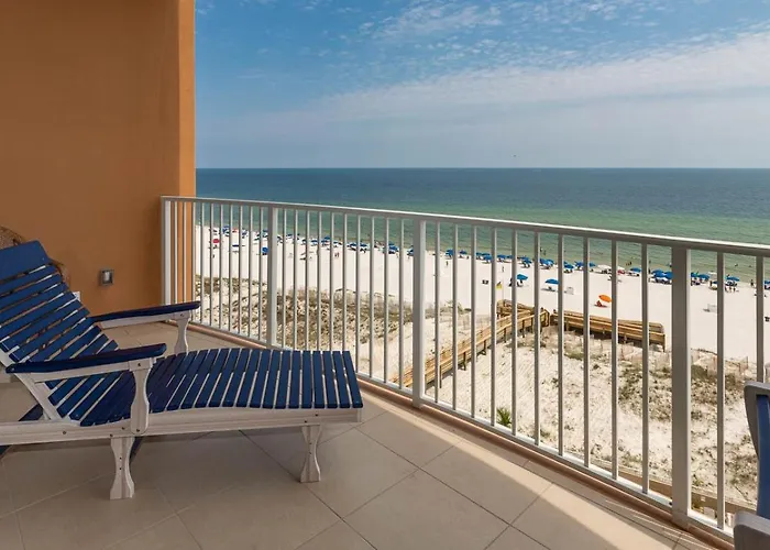 Phoenix Gulf Towers 602 Apartment
