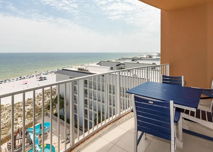 Phoenix Gulf Towers 602 Apartment *